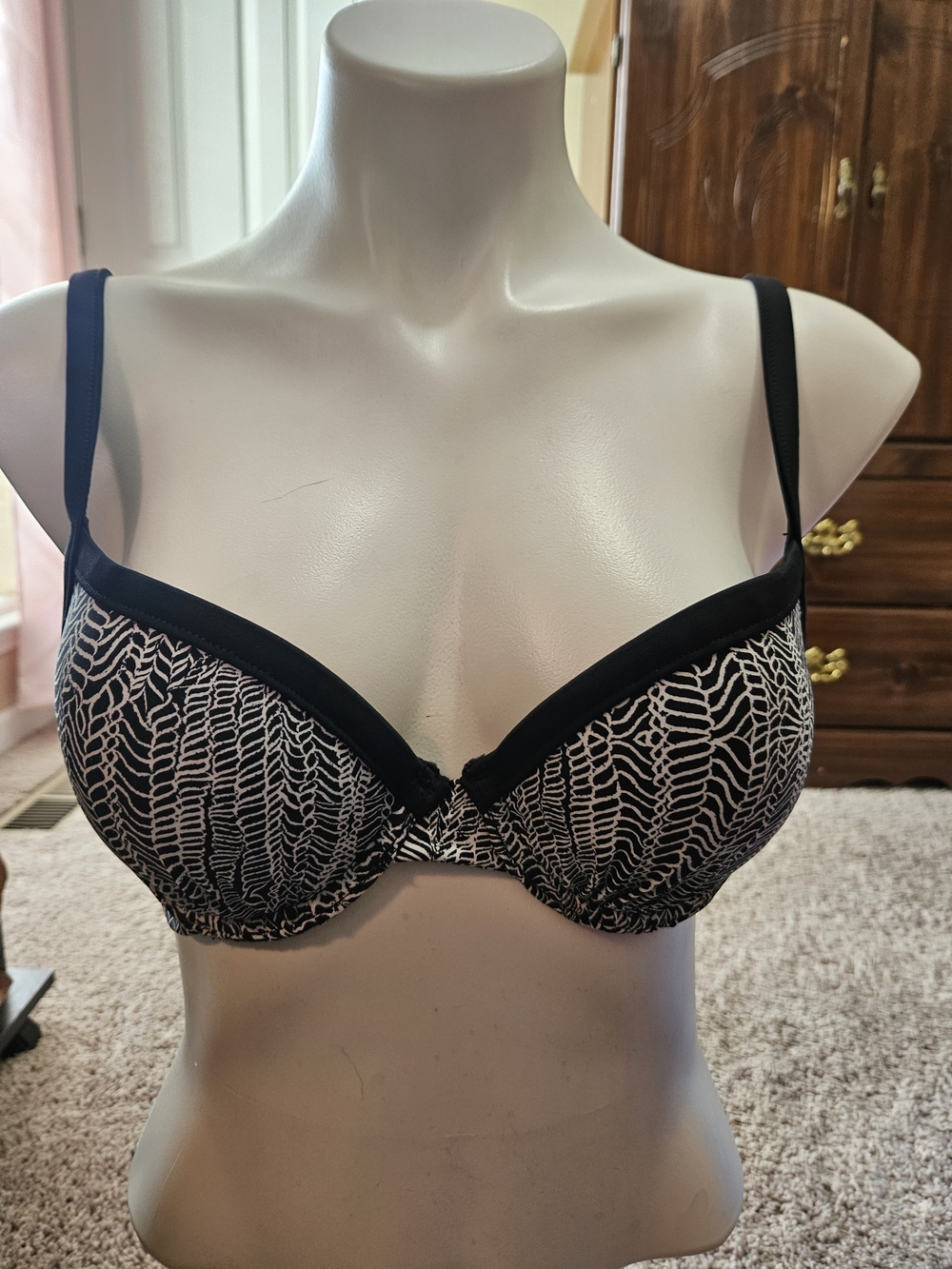 Maidenform Black & White Patterned Bikini Top